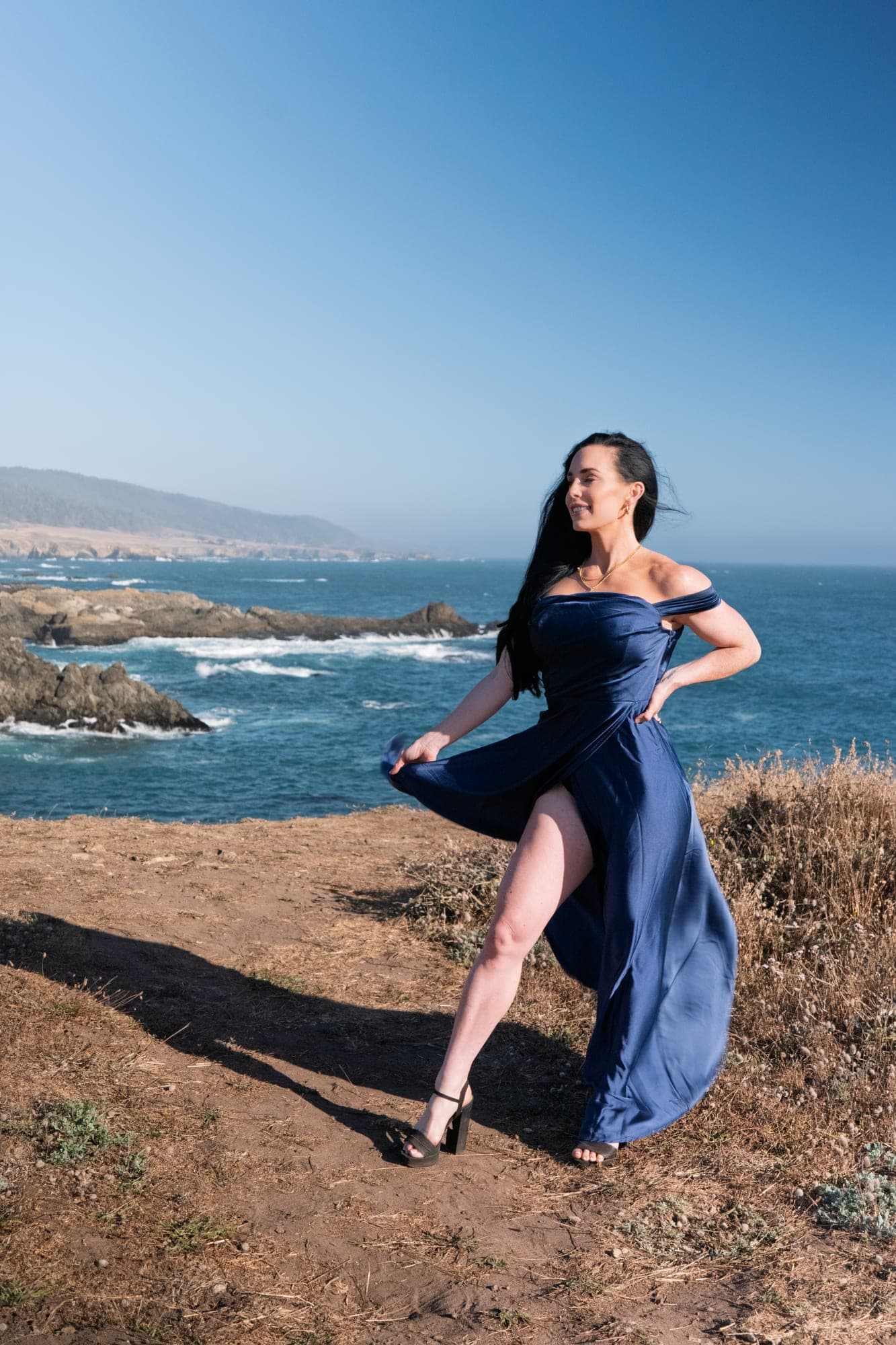 Guests on the bluff at The Sea Ranch